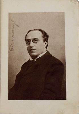 Что говорит артистический мир? СПб.: Изд. акц. о-ва «Миньон», [1914].